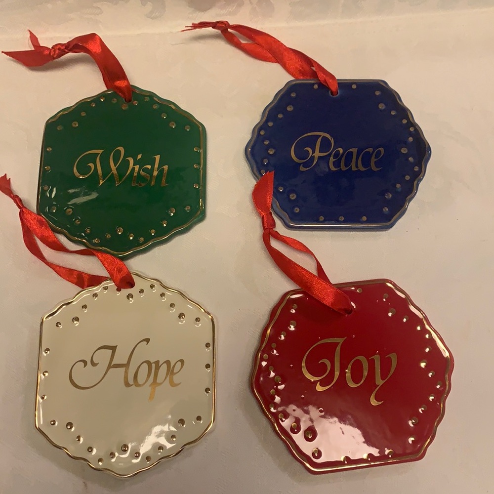 Christmas wall decor Wish,Peace,Hope,Joy..there made of ceramic set